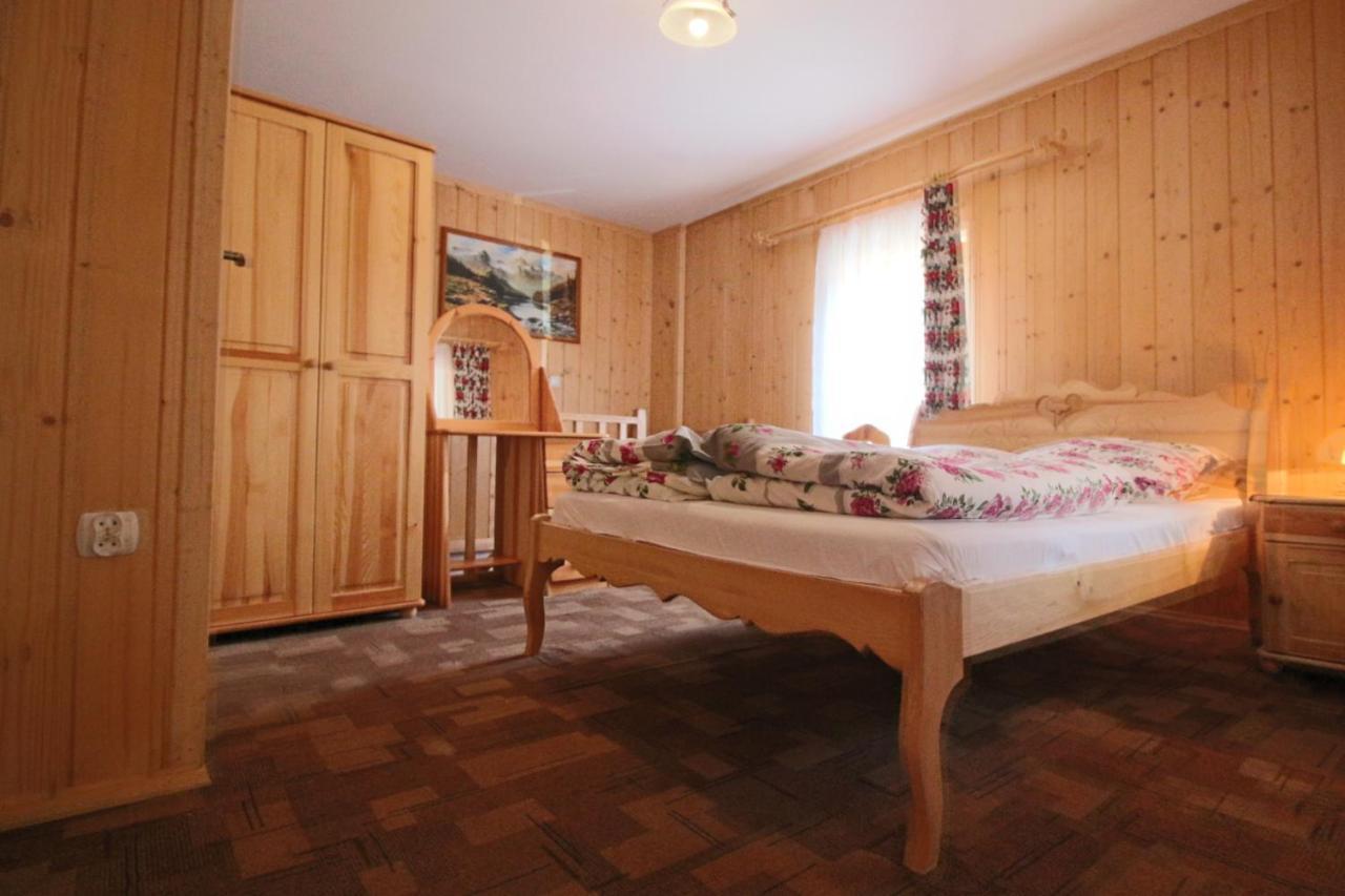 Wesoła Chatka - Krupówki 37a Zakopane Exterior foto