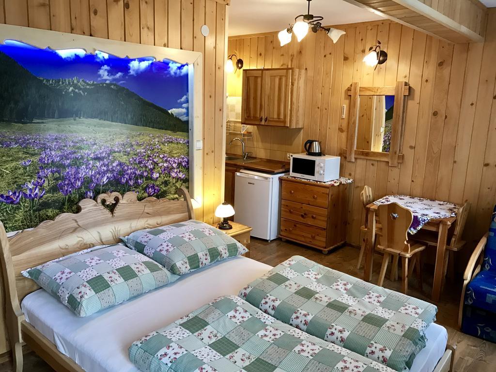 Wesoła Chatka - Krupówki 37a Zakopane Exterior foto